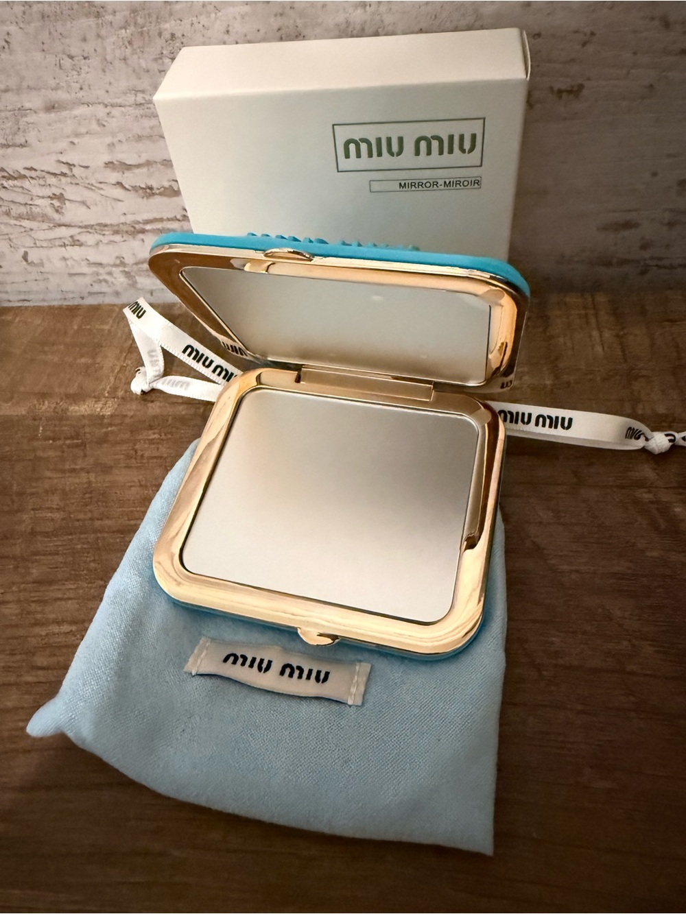 Miu Miu Blue Compact mirror - Picture 2 of 3